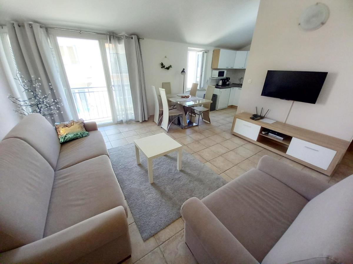 Apartment Karlo Medulin Buitenkant foto